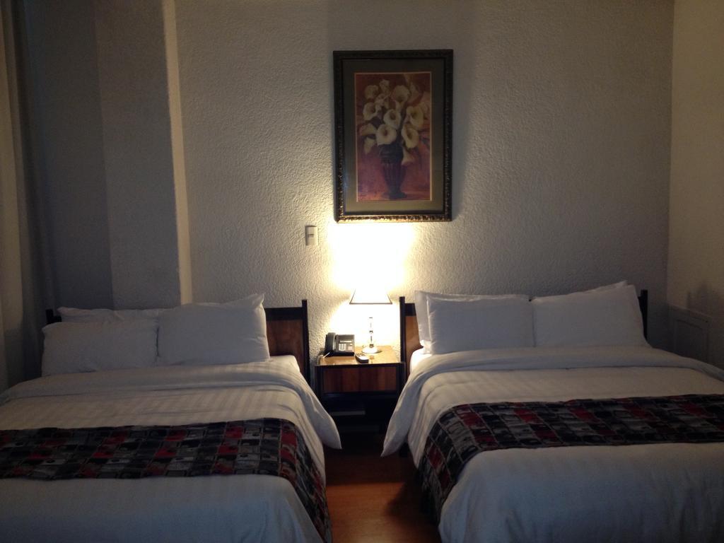 Hotel Trueba Orizaba  Kamer foto